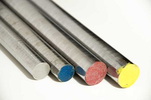 櫻花燃氣熱水器市維修部電話號碼\家用熱水器買哪一種比較好_家用熱水器選購方法